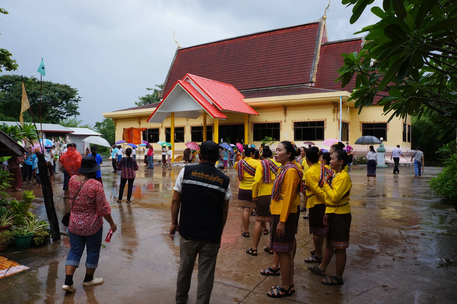 A school ceremony in the rain, 2022