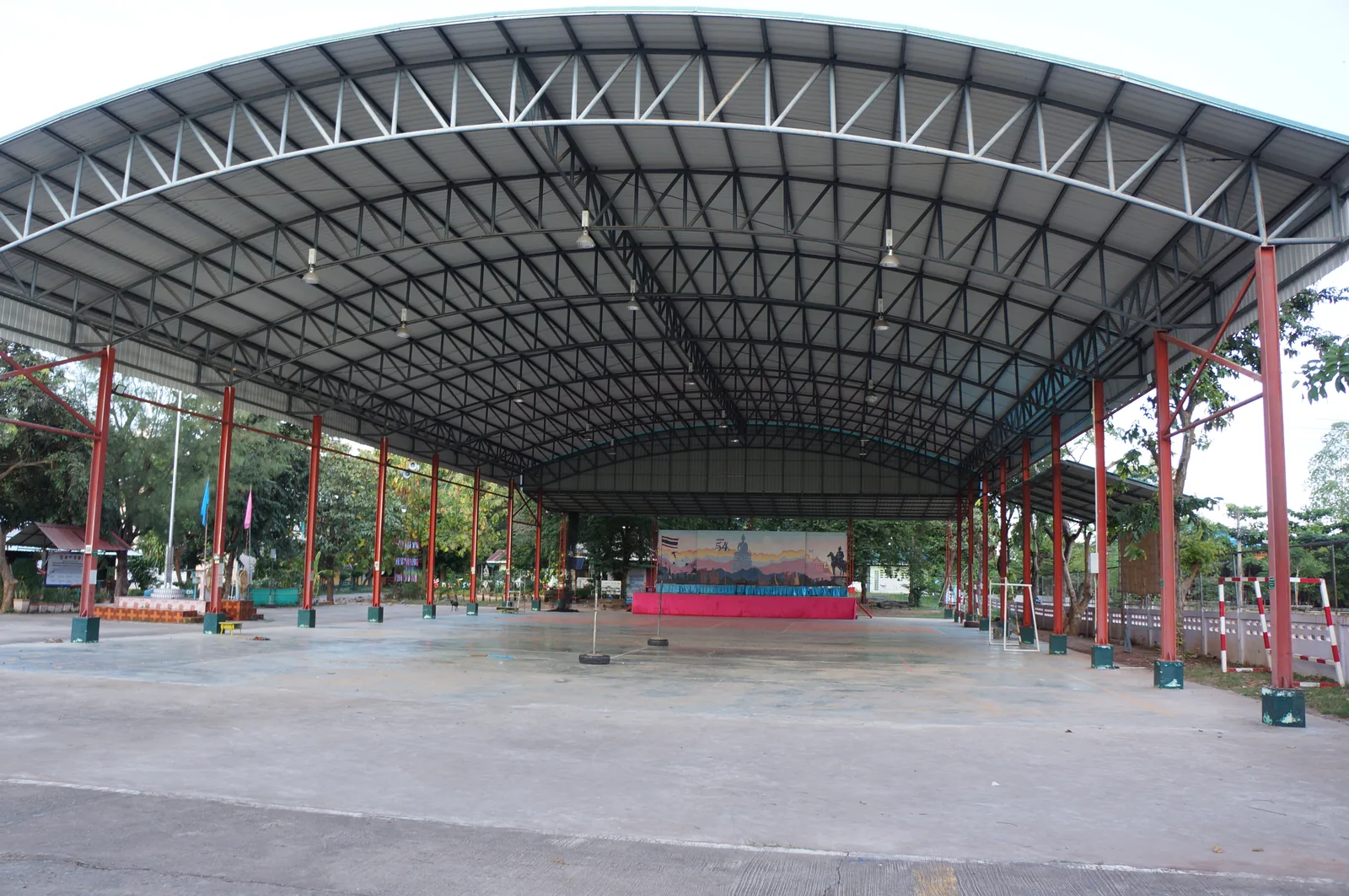 The roofed hall over the schoolyard